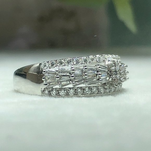 925 Silver Plated 4A Round Cut CZ Ring for Women, FB16FA1169 - Picture 4 of 5